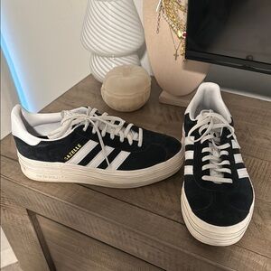 Adidas Gazelles women’s Black Sneakers